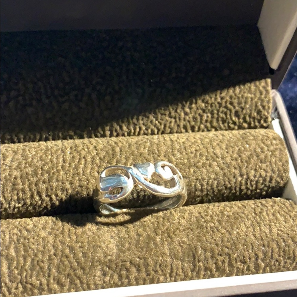 Sterling silver (925) ring, size 6